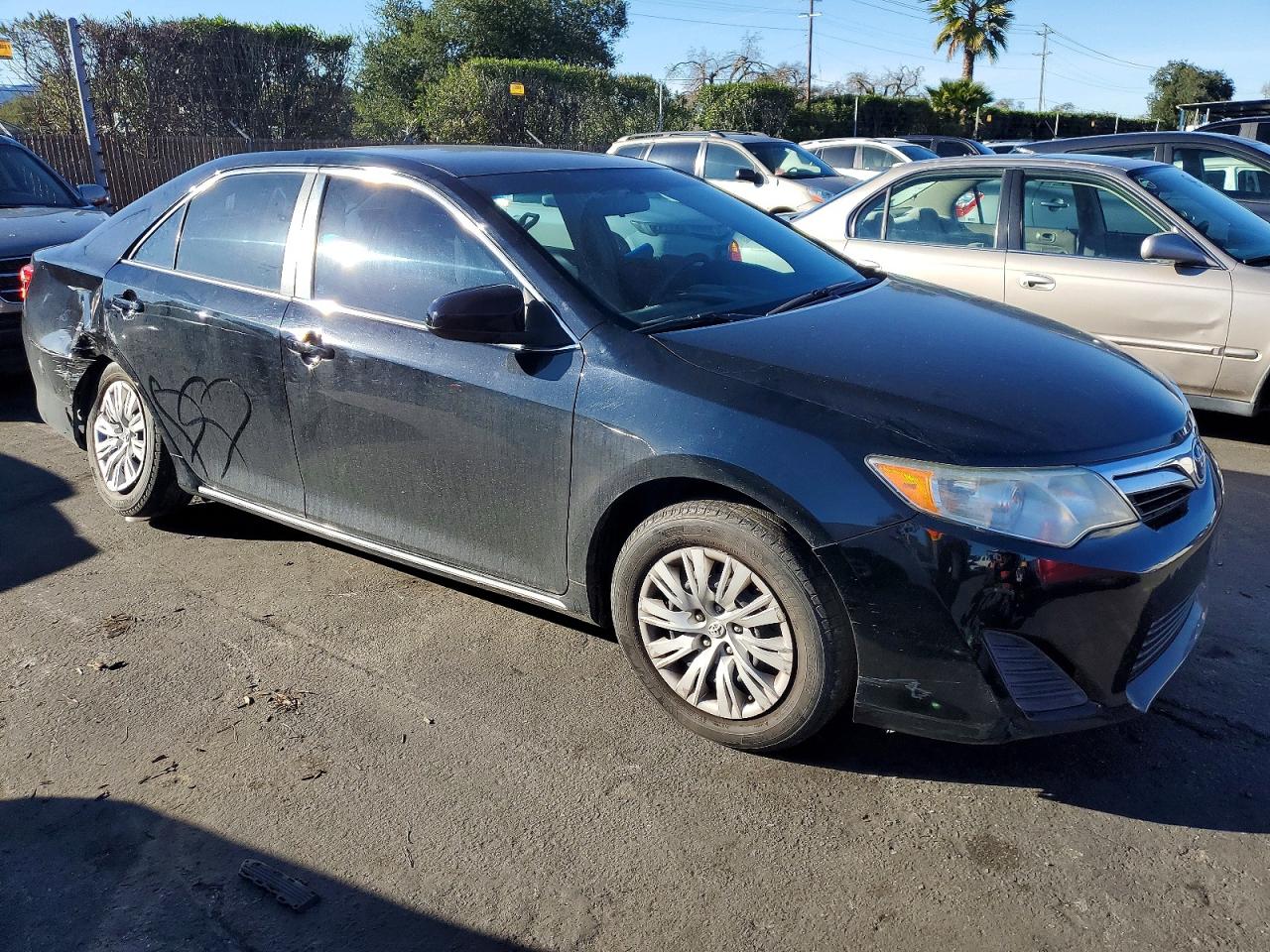 2012 TOYOTA CAMRY BASE photo 4