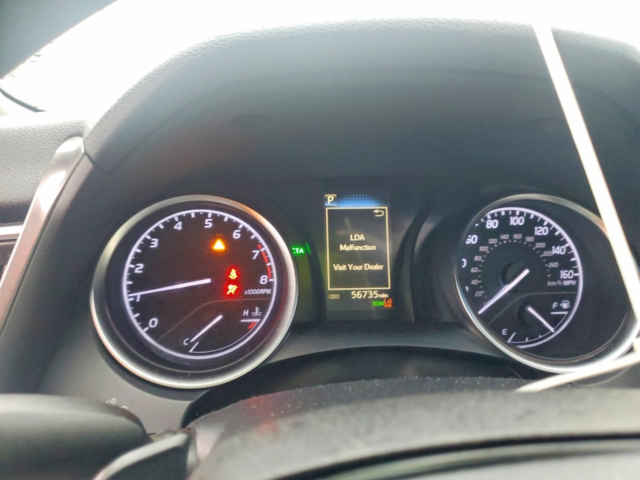 2018 TOYOTA CAMRY L photo 17