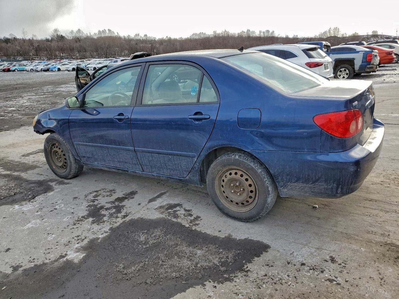 2006 TOYOTA COROLLA CE photo 3