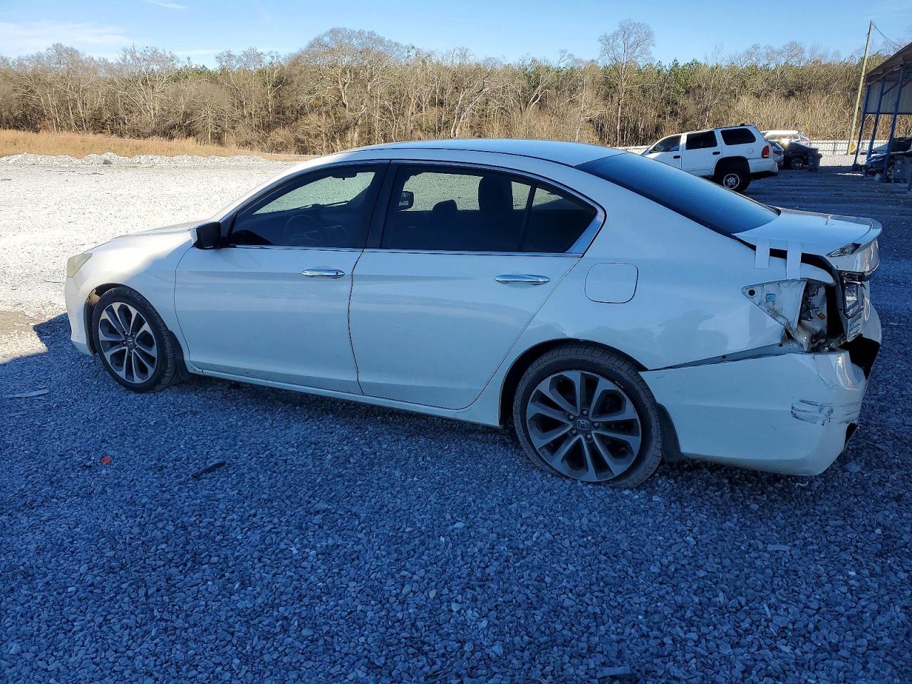 2015 HONDA ACCORD SPORT photo 2
