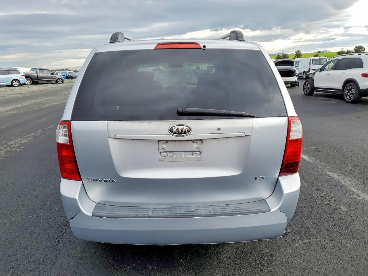 2008 KIA SEDONA EX photo 6