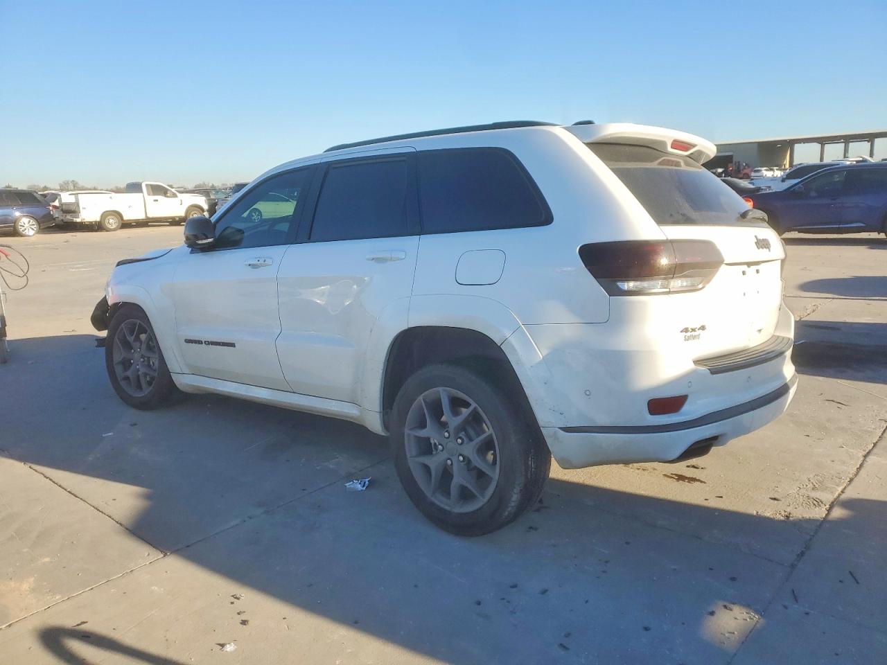 2020 JEEP GRAND CHEROKEE LIMITED photo 2
