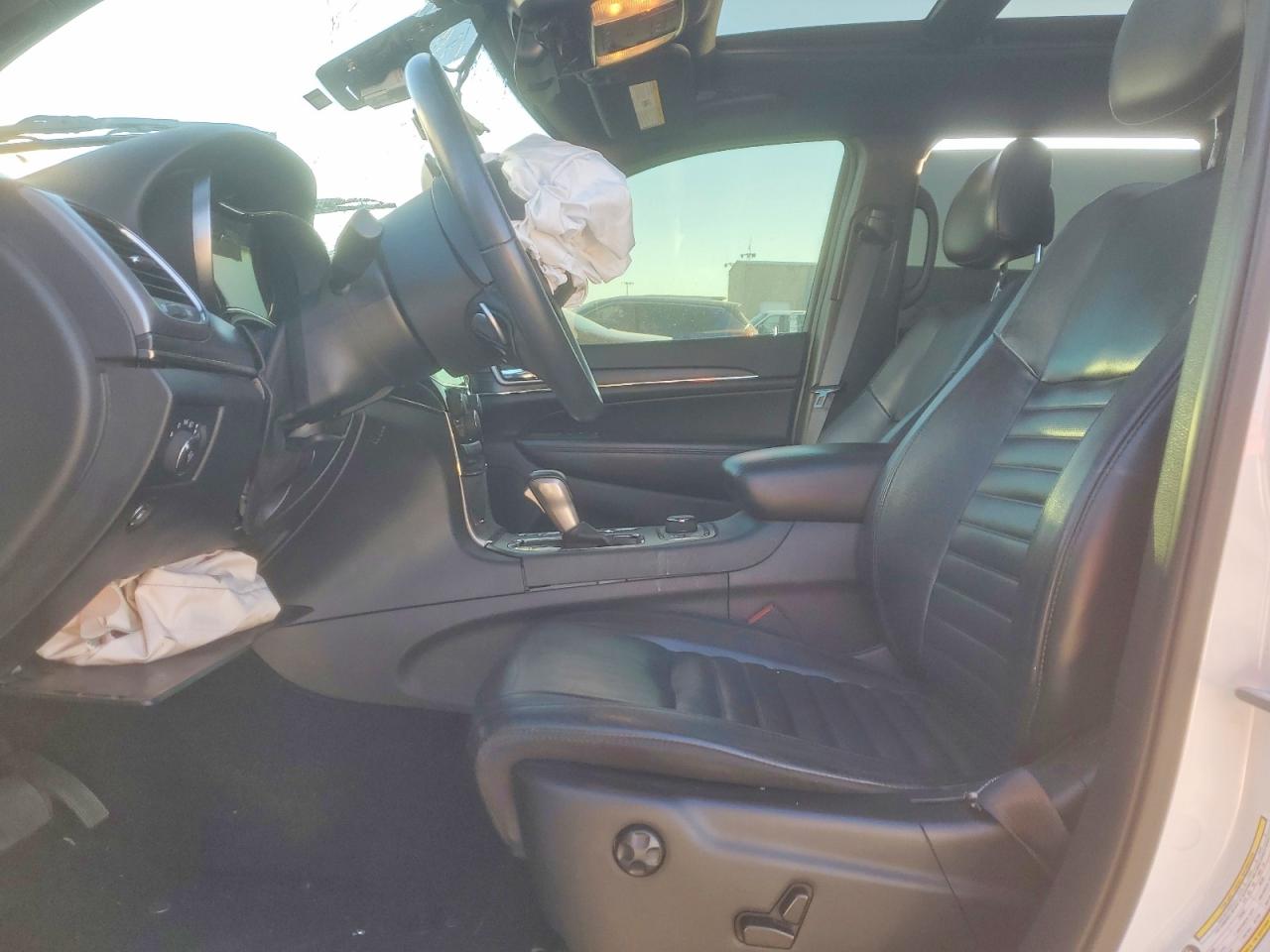 2020 JEEP GRAND CHEROKEE LIMITED photo 7