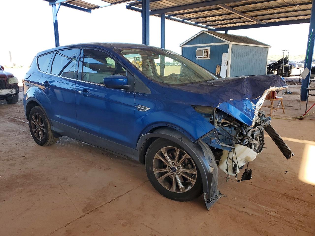 2017 FORD ESCAPE SE photo 4