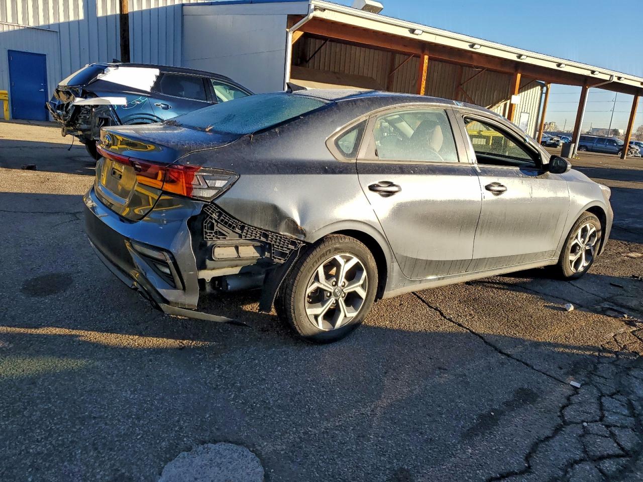 2021 KIA FORTE FE photo 3