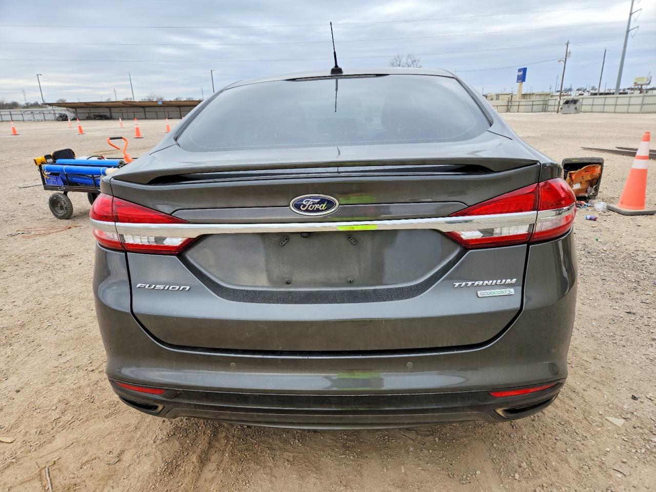 2017 FORD FUSION TITANIUM photo 6
