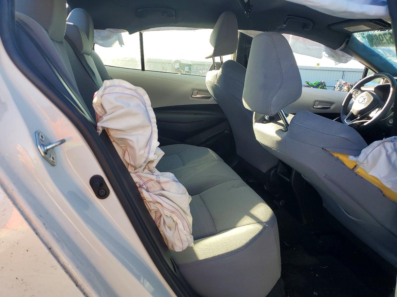 2021 TOYOTA COROLLA SE photo 10