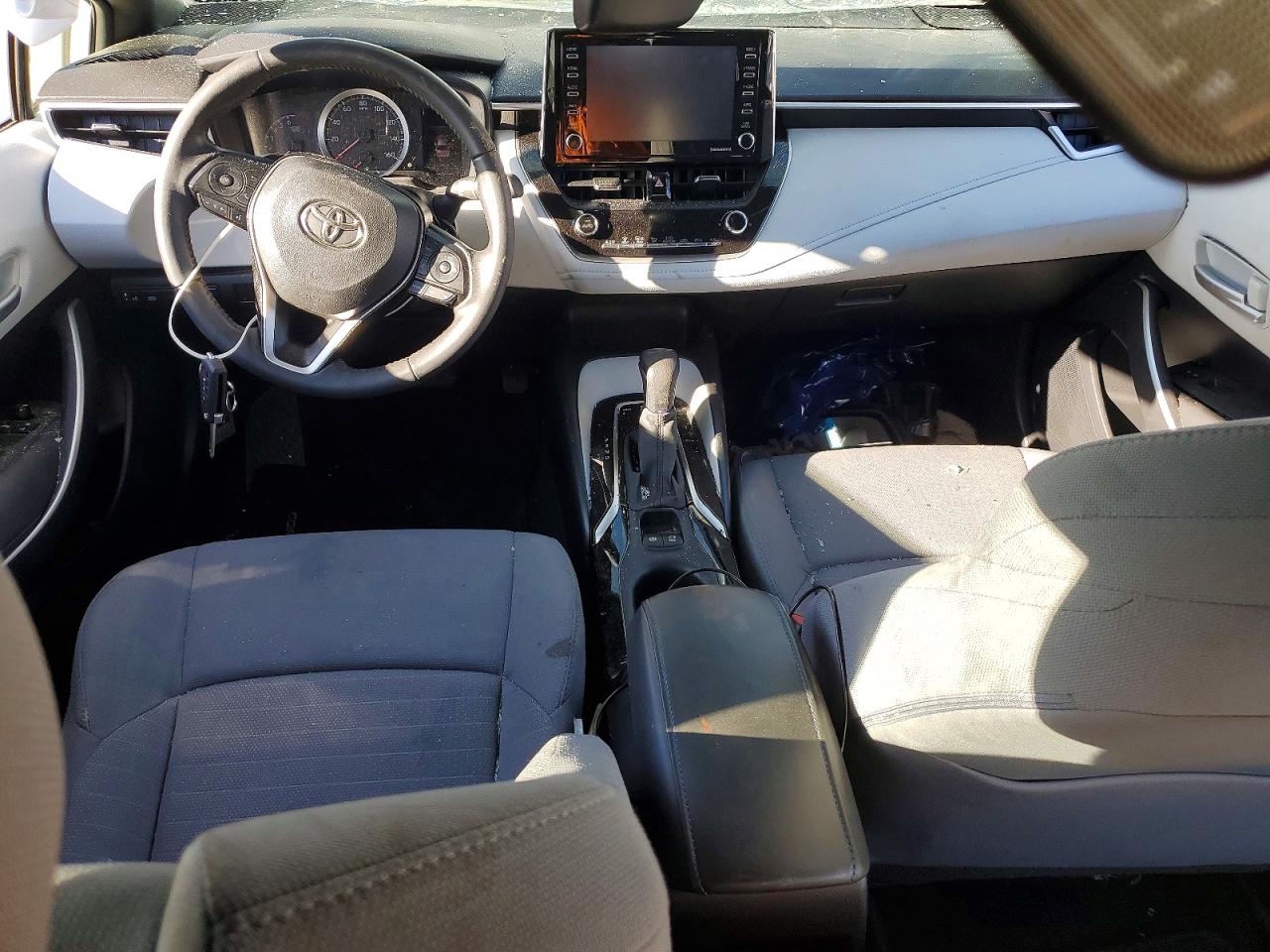 2021 TOYOTA COROLLA SE photo 8
