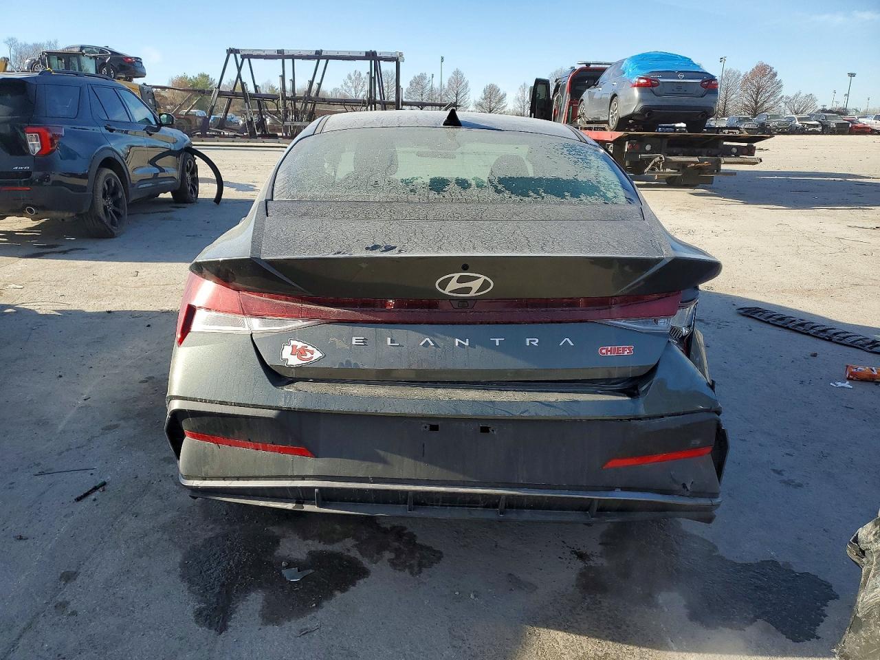 2024 HYUNDAI ELANTRA SEL photo 6