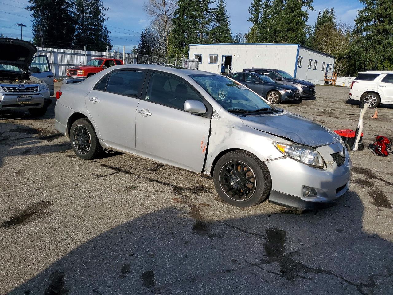 2010 TOYOTA COROLLA BASE photo 4