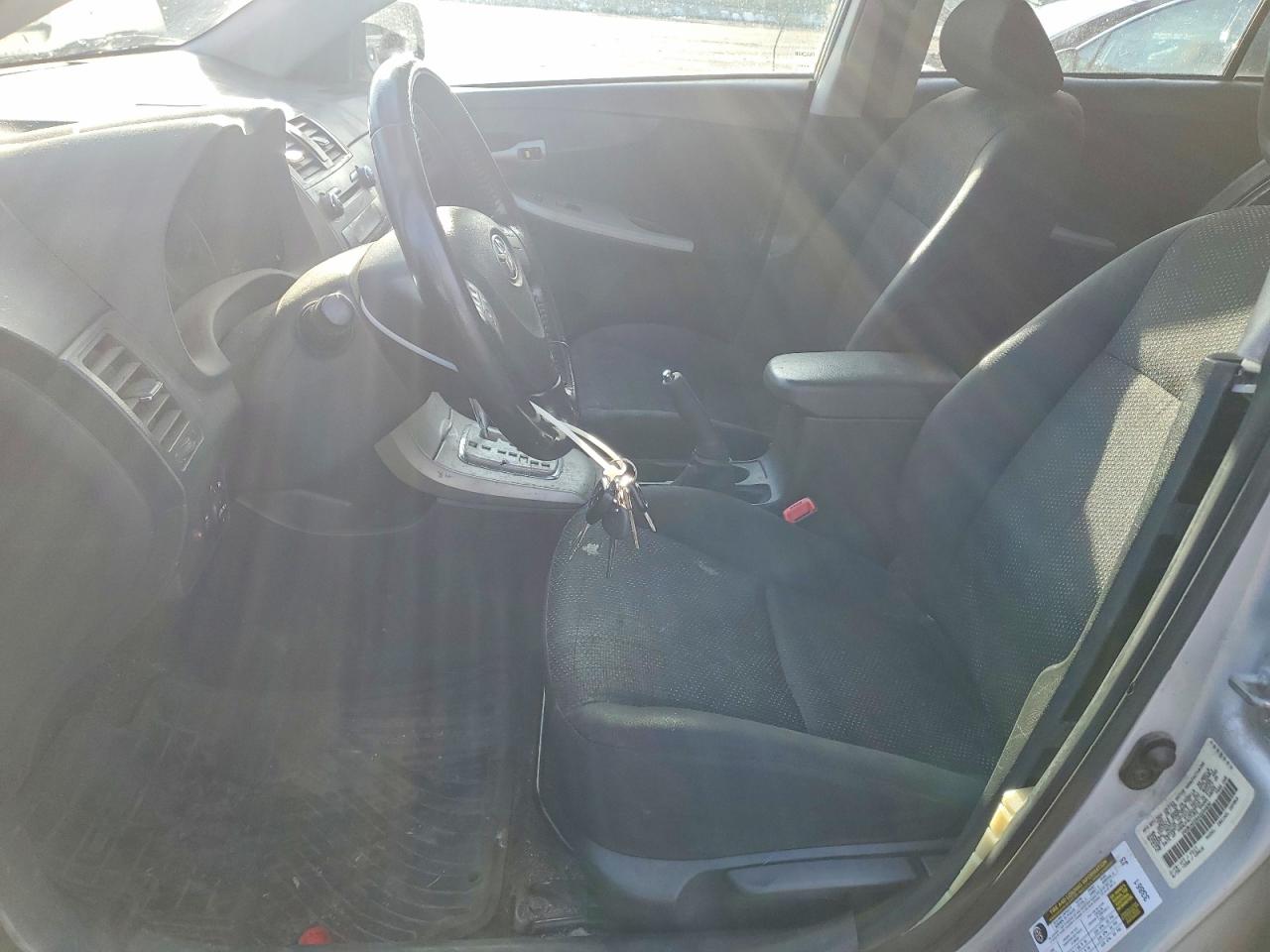 2010 TOYOTA COROLLA BASE photo 7