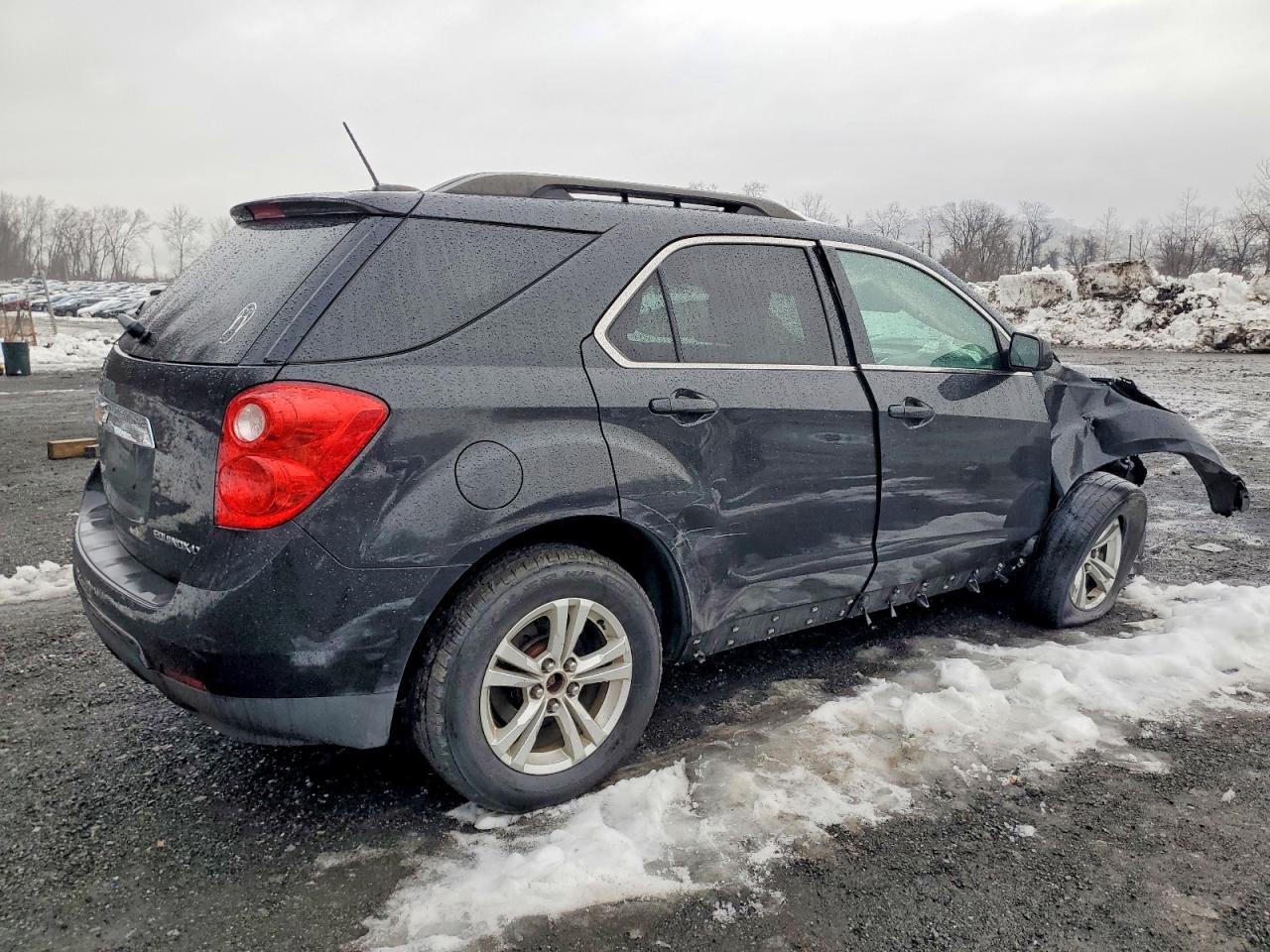 2015 CHEVROLET EQUINOX LT photo 3