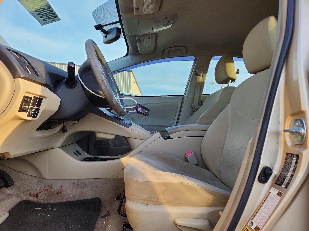 2010 TOYOTA PRIUS photo 7