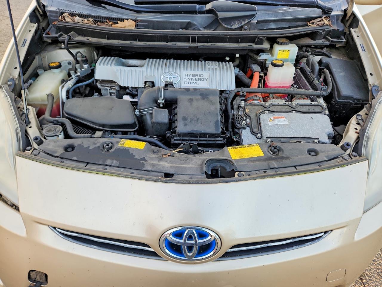 2010 TOYOTA PRIUS photo 11