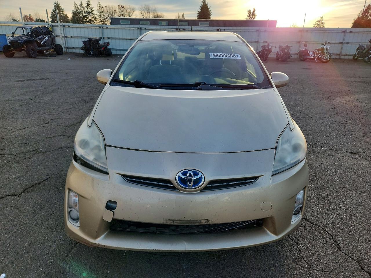 2010 TOYOTA PRIUS photo 5