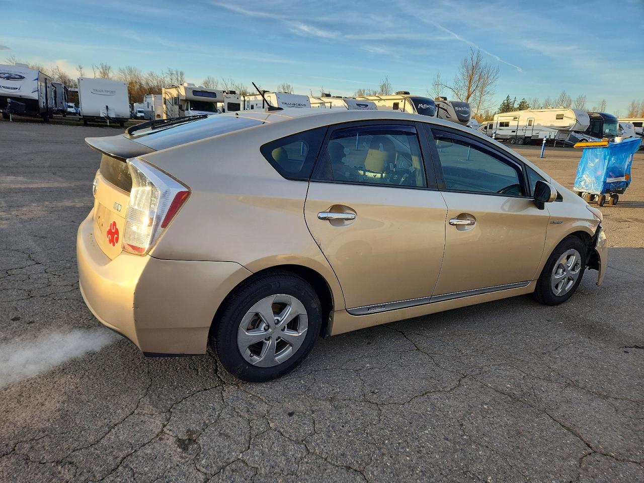2010 TOYOTA PRIUS photo 3