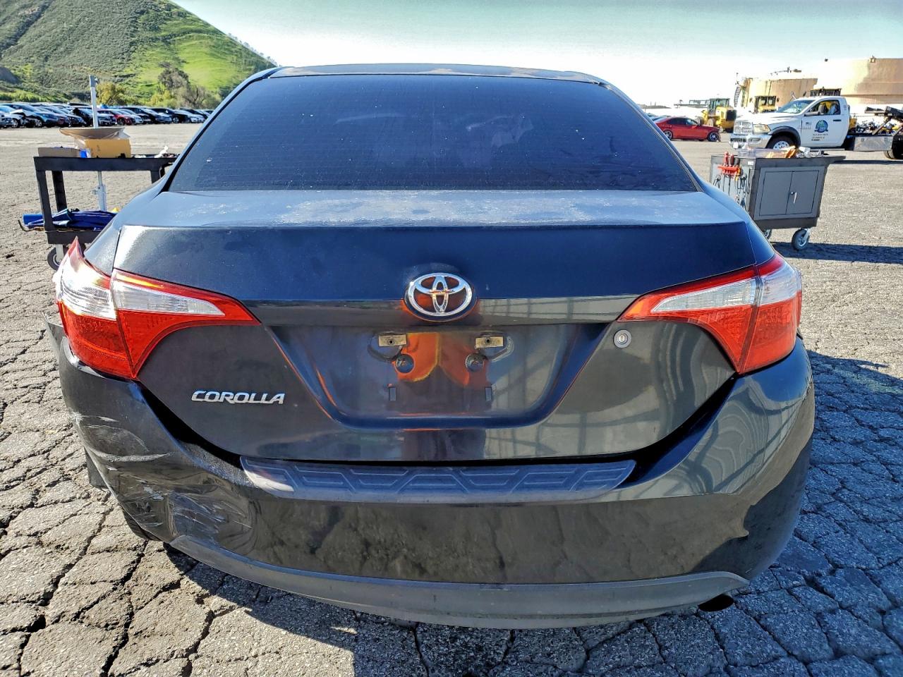 2014 TOYOTA COROLLA L photo 6