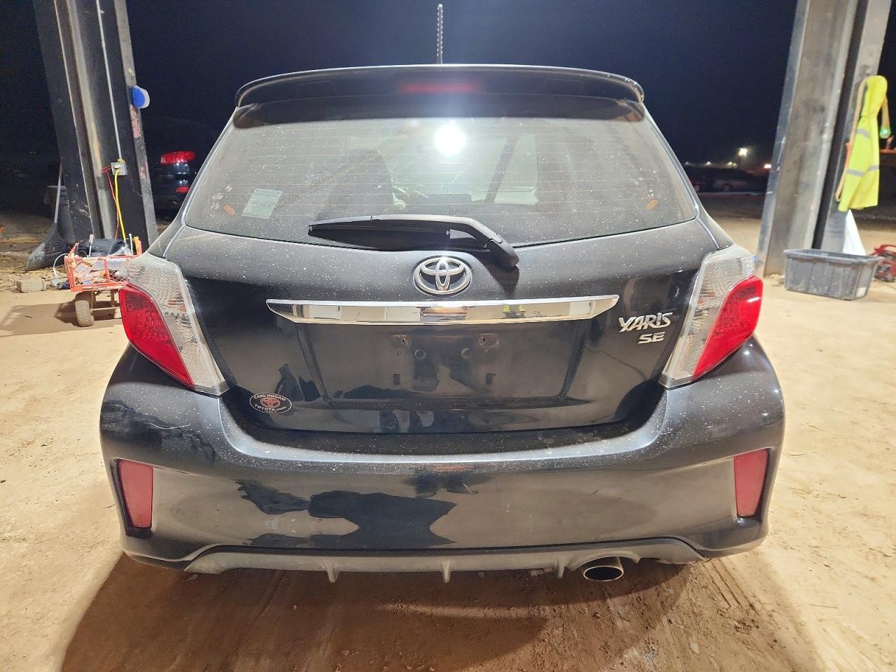 2013 TOYOTA YARIS photo 6