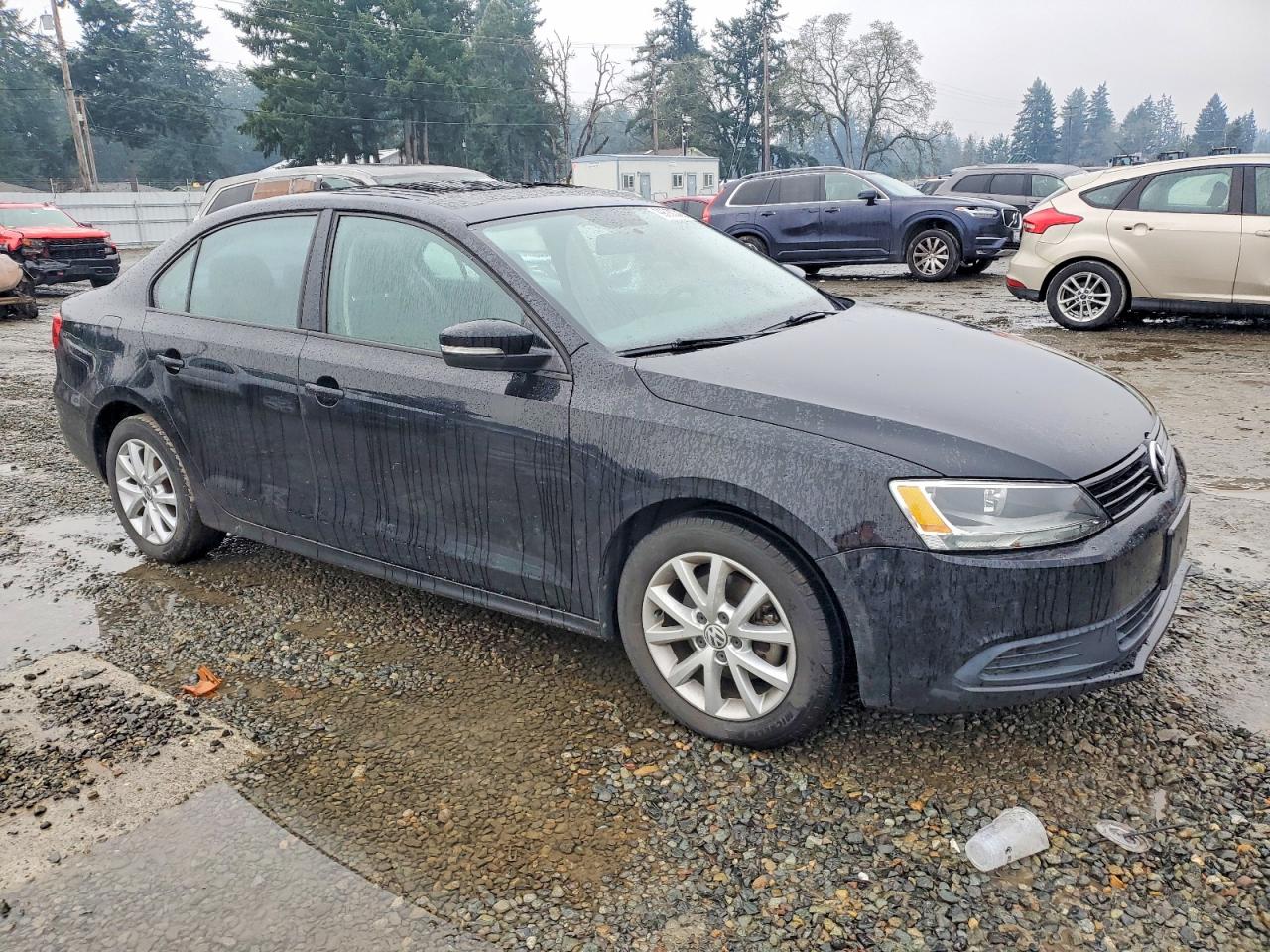 2012 VOLKSWAGEN JETTA SE photo 4