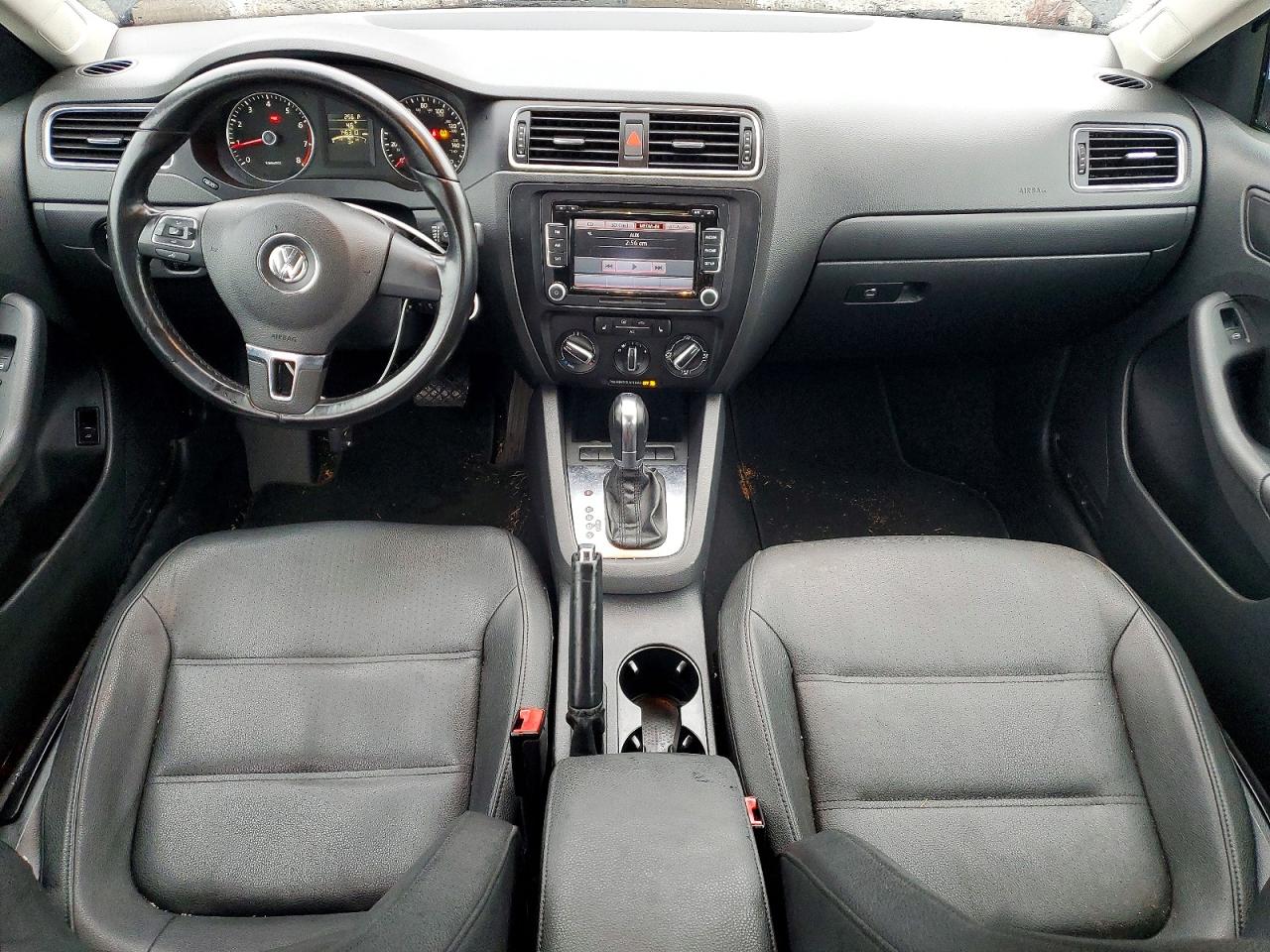 2012 VOLKSWAGEN JETTA SE photo 8
