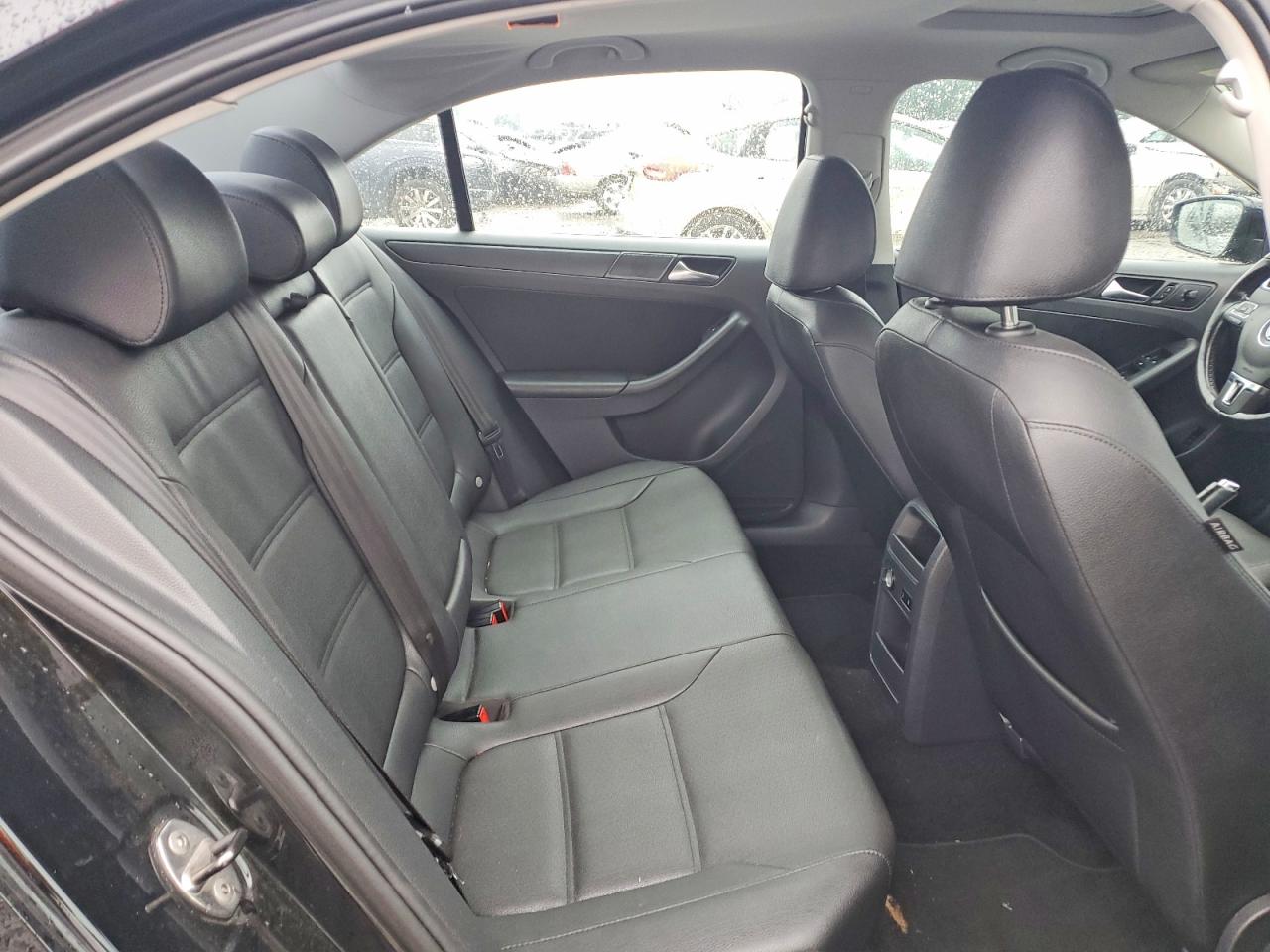 2012 VOLKSWAGEN JETTA SE photo 10
