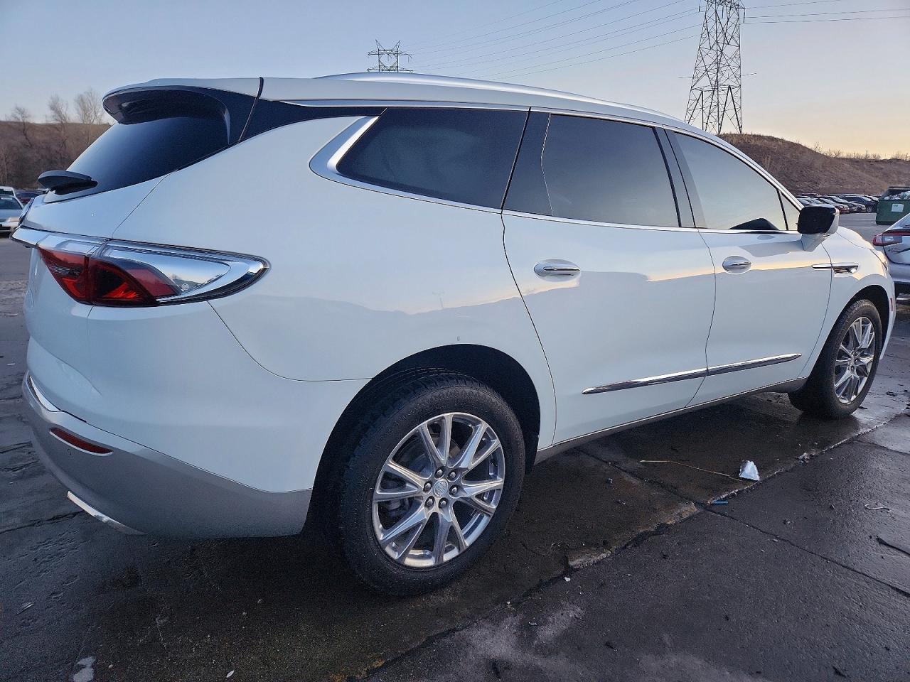 2022 BUICK ENCLAVE PREMIUM photo 5