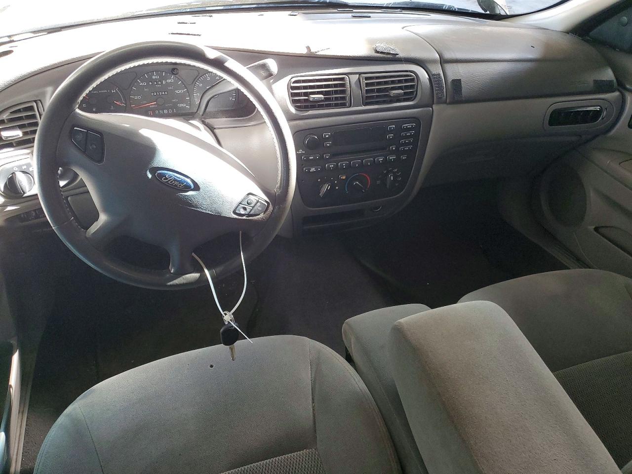 2003 FORD TAURUS SE photo 8
