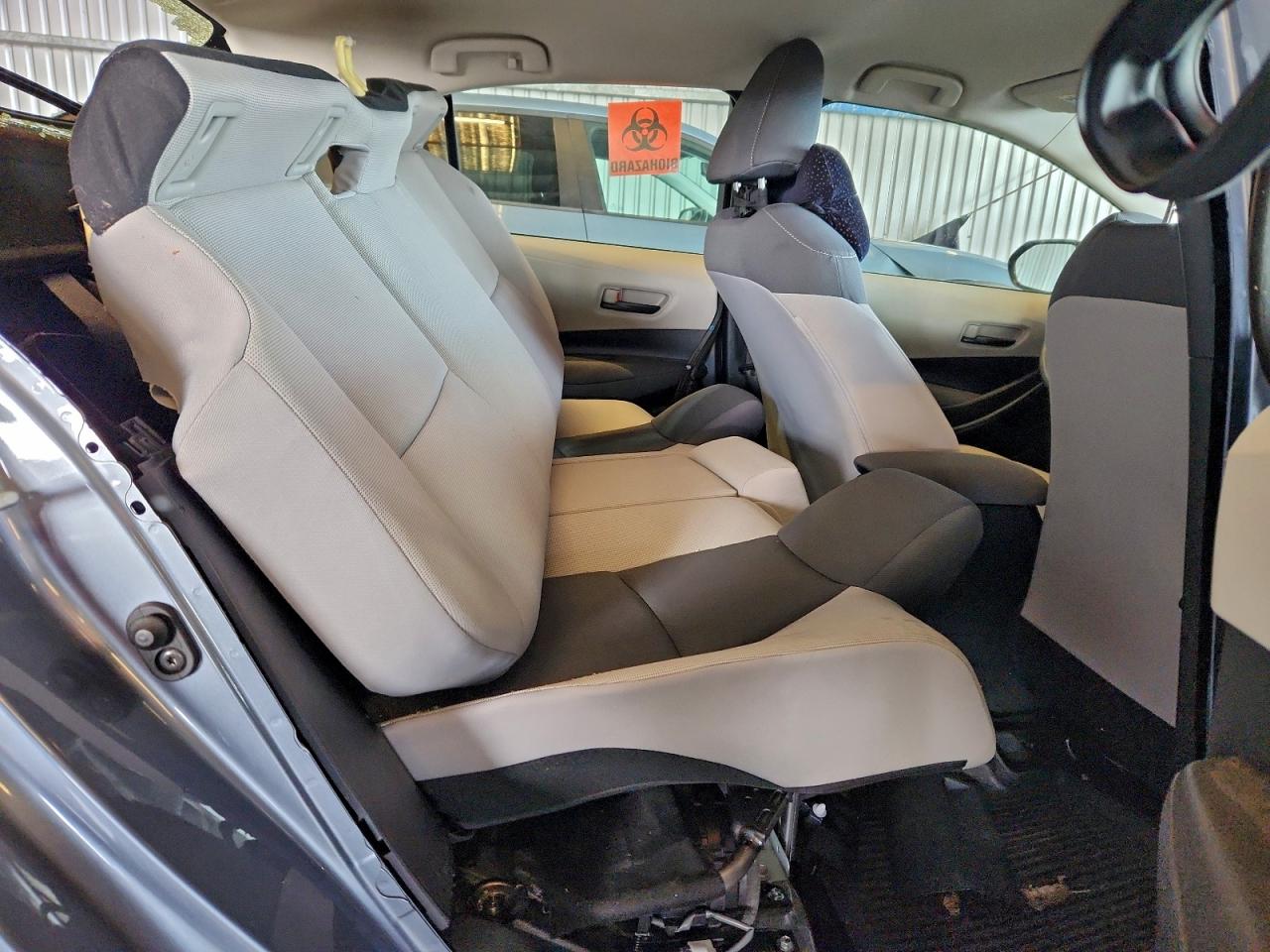 2022 TOYOTA COROLLA LE photo 10