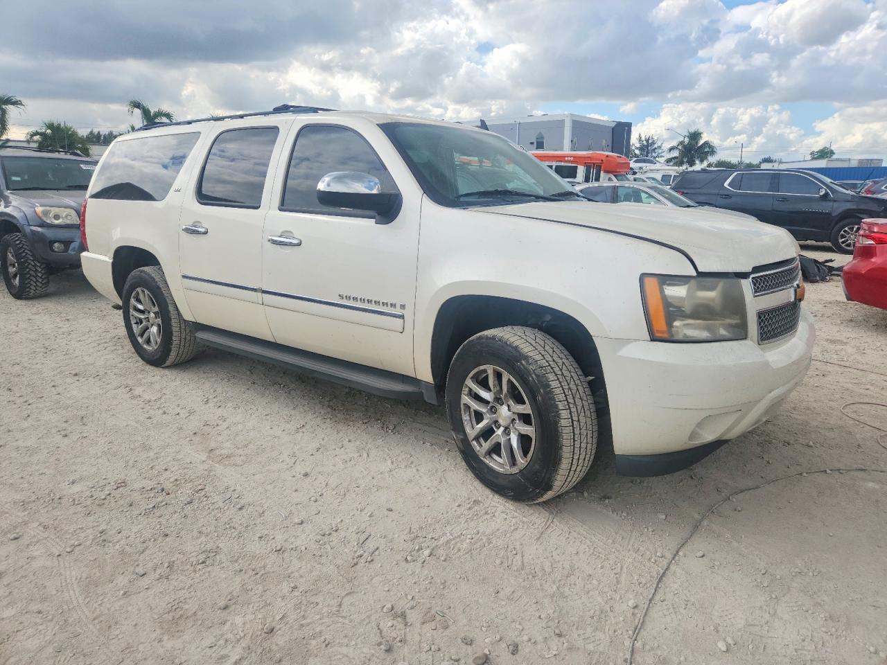 2009 CHEVROLET SUBURBAN K1500 LTZ photo 4