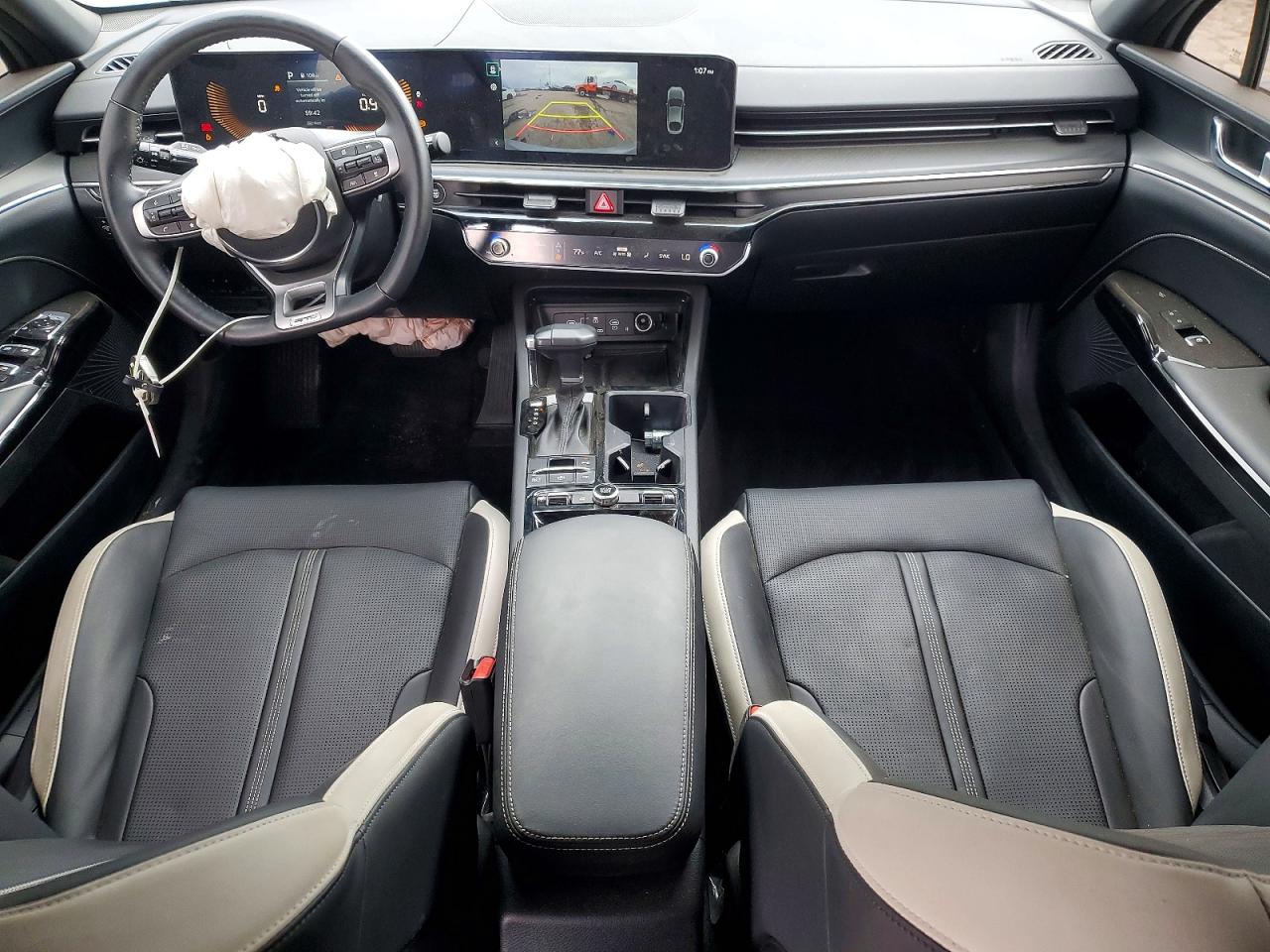 2025 KIA K5 GT LINE photo 8