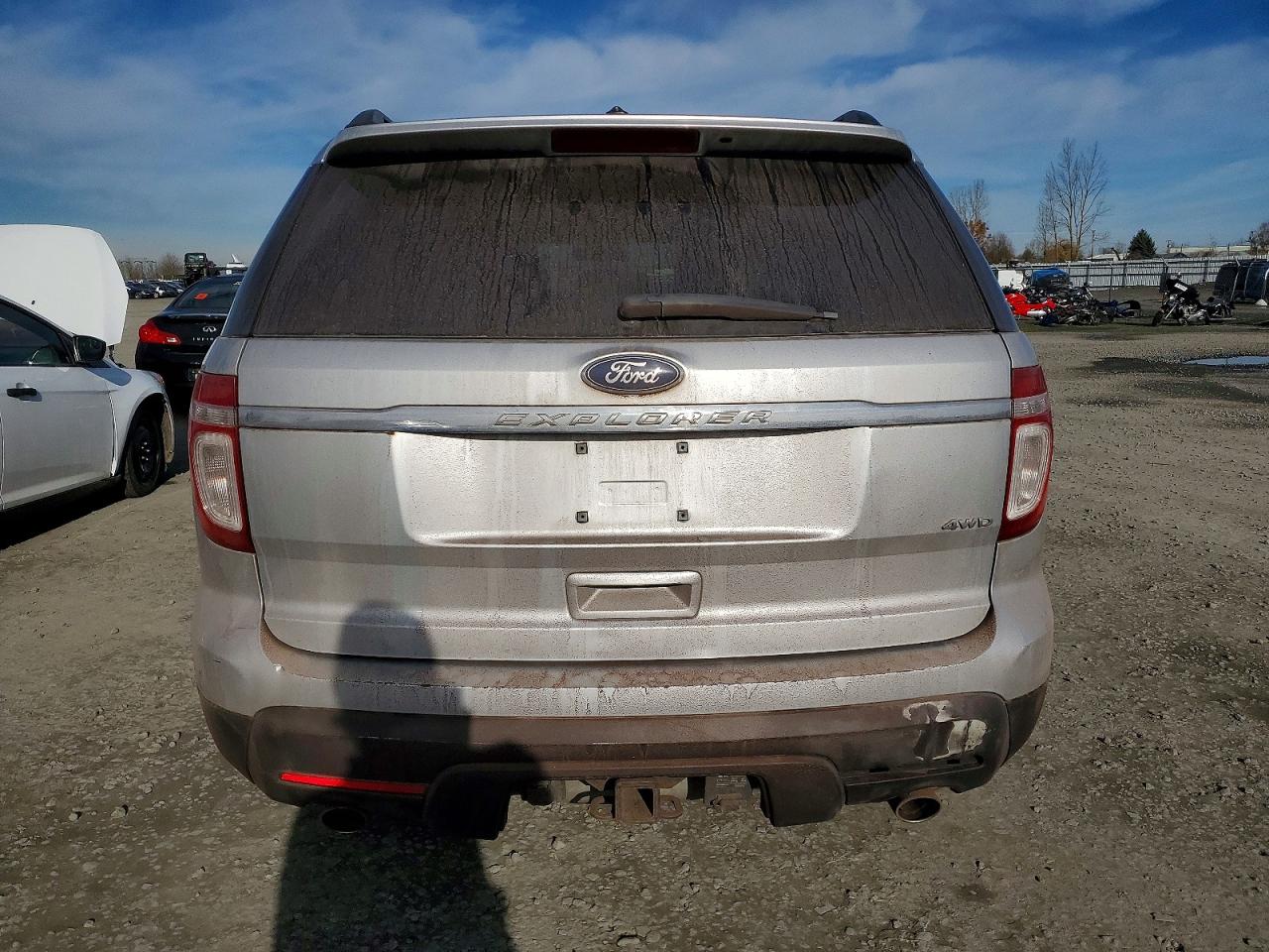 2011 FORD EXPLORER photo 6