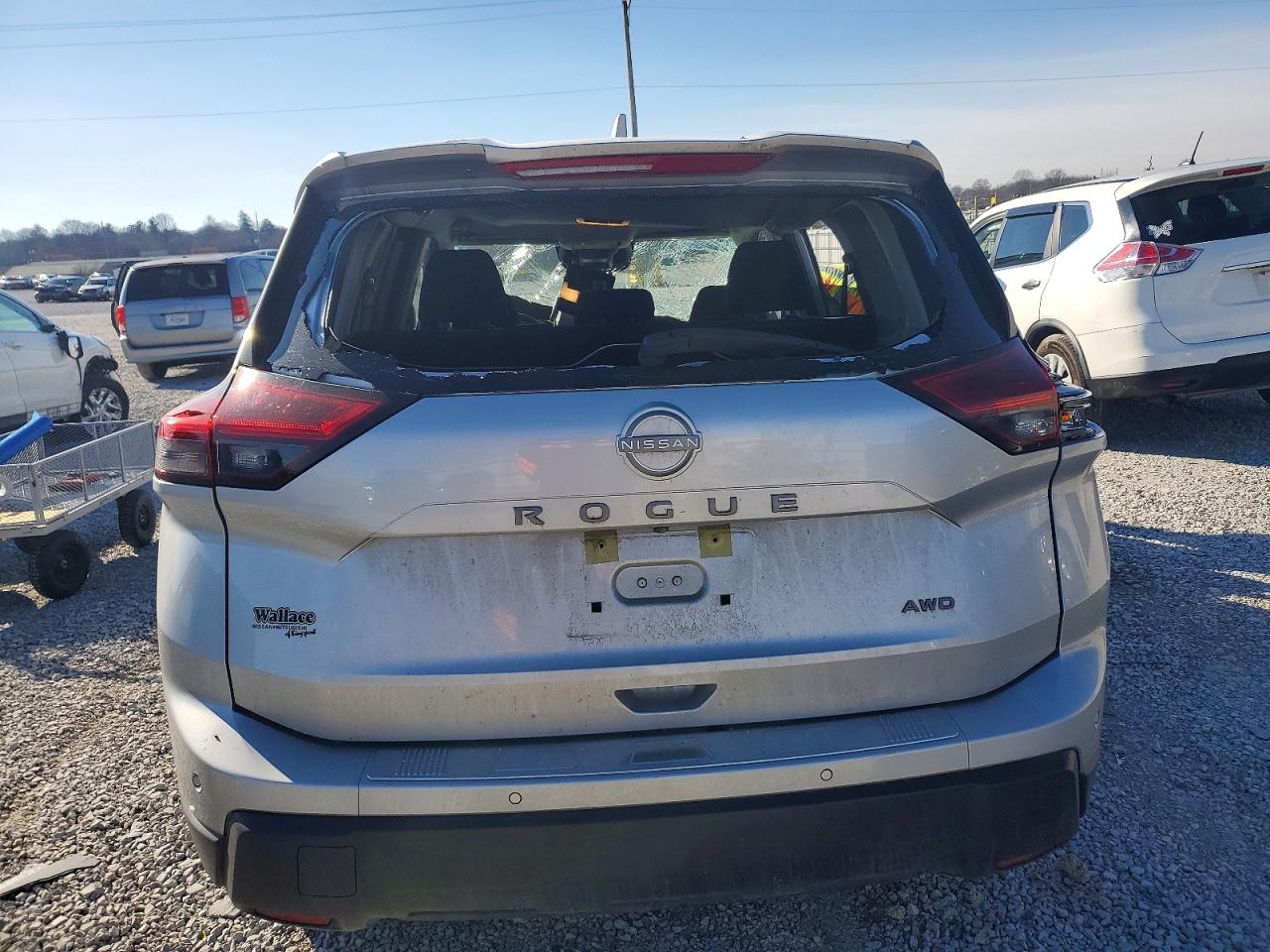 2025 NISSAN ROGUE SV photo 11