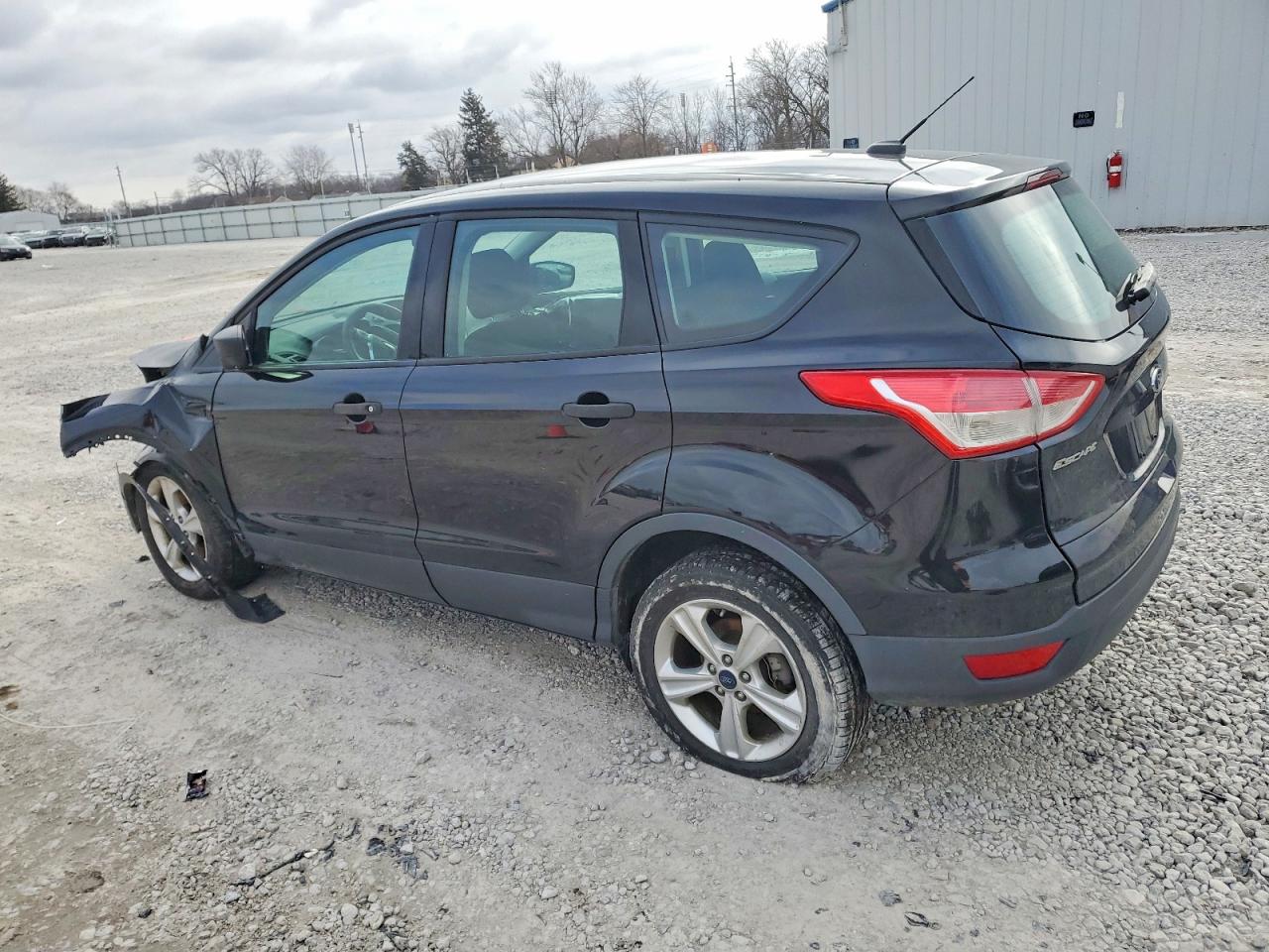2016 FORD ESCAPE S photo 2