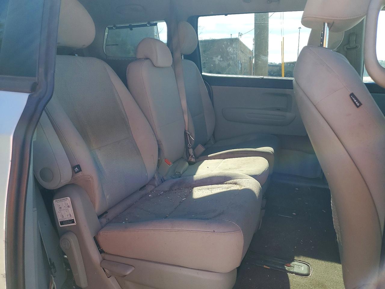 2016 KIA SEDONA LX photo 21