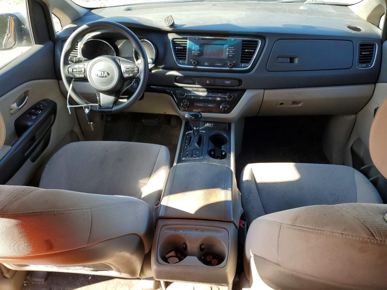 2016 KIA SEDONA LX photo 15