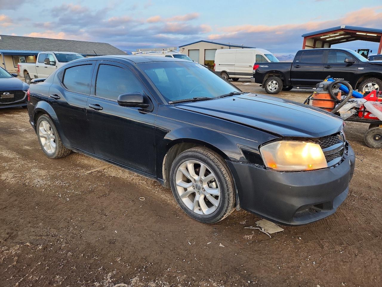2013 DODGE AVENGER R/T photo 4