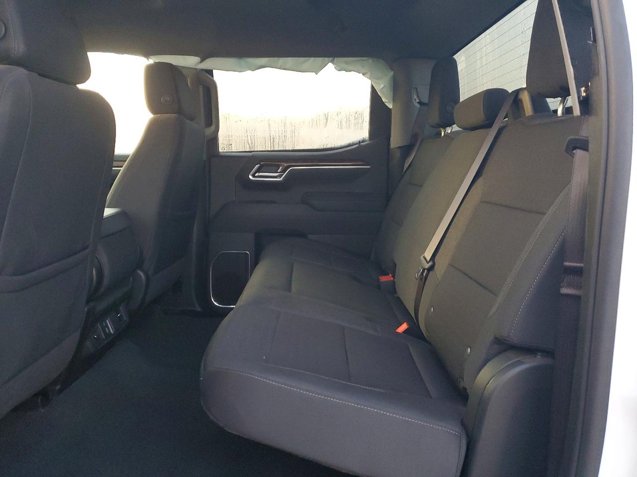 2025 CHEVROLET SILVERADO K1500 LT photo 10