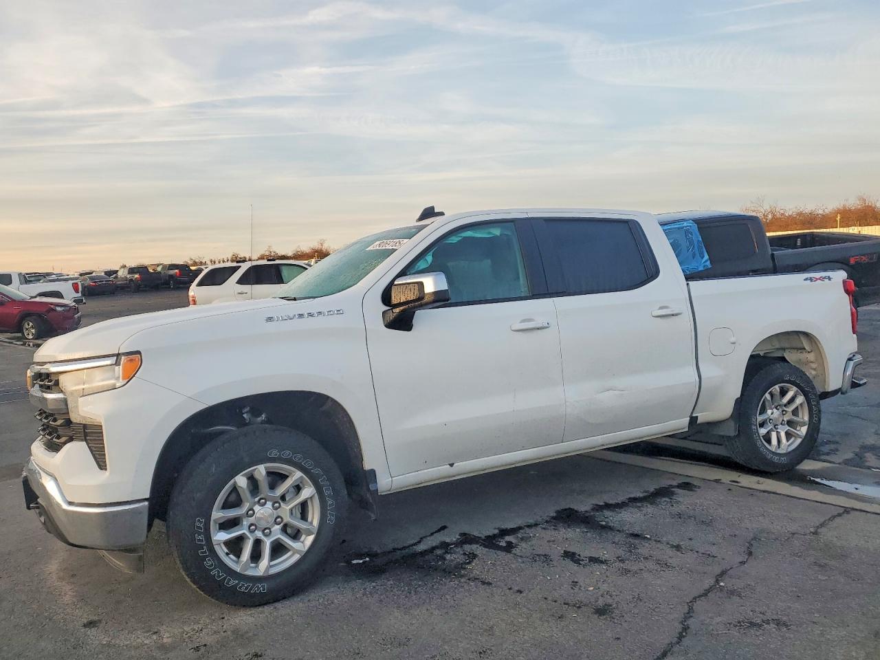 2025 CHEVROLET SILVERADO