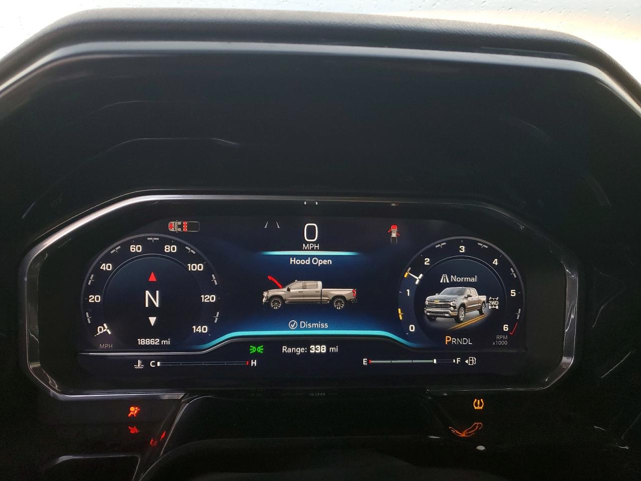 2025 CHEVROLET SILVERADO K1500 LT photo 9