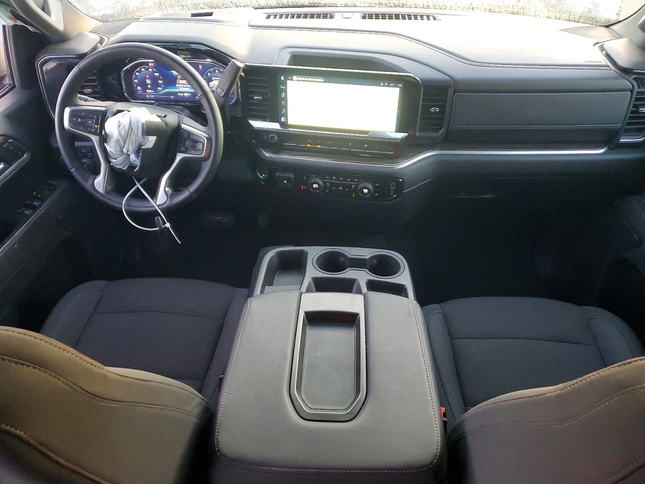 2025 CHEVROLET SILVERADO K1500 LT photo 8
