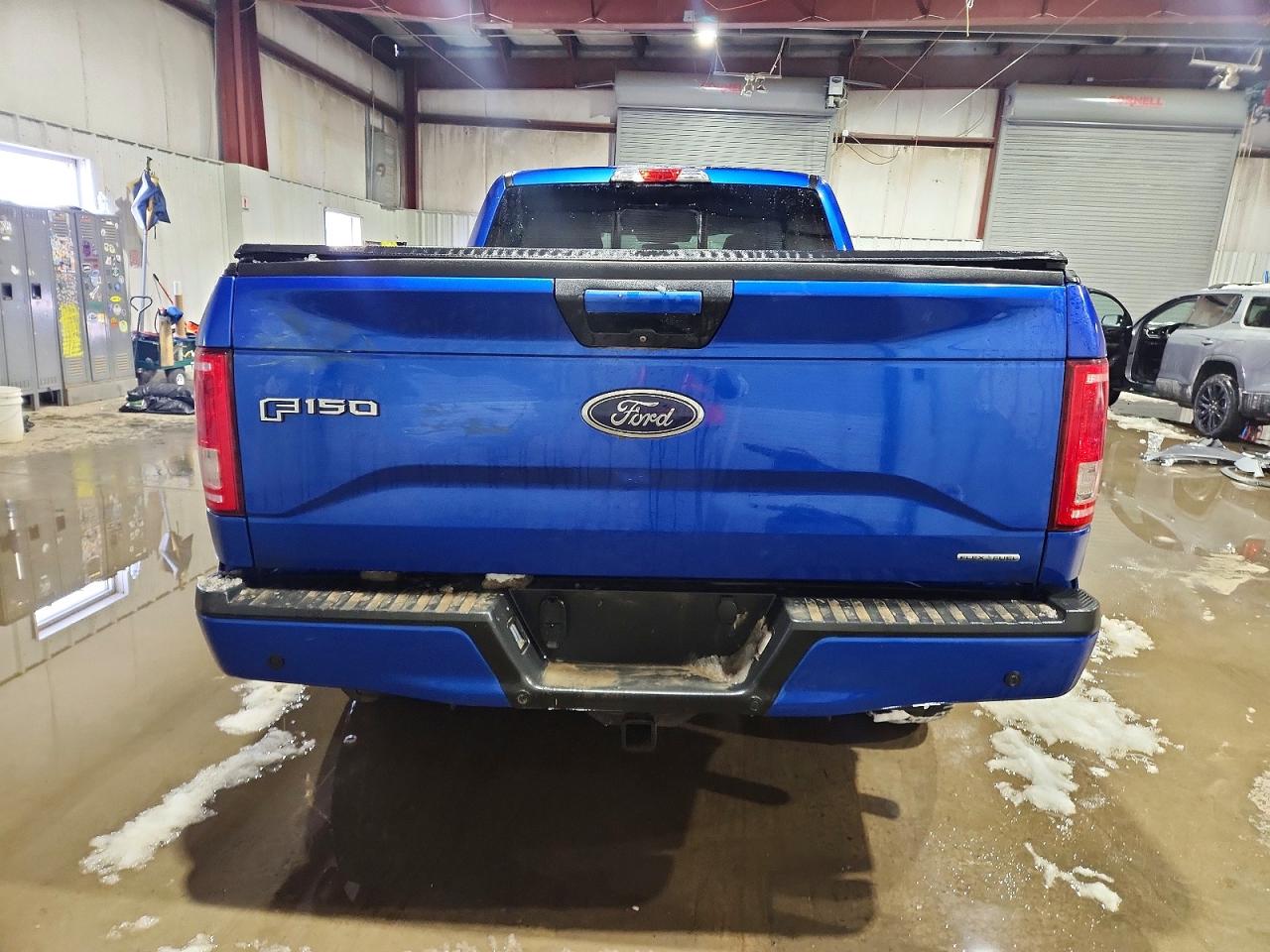 2015 FORD F150 SUPERCREW photo 11