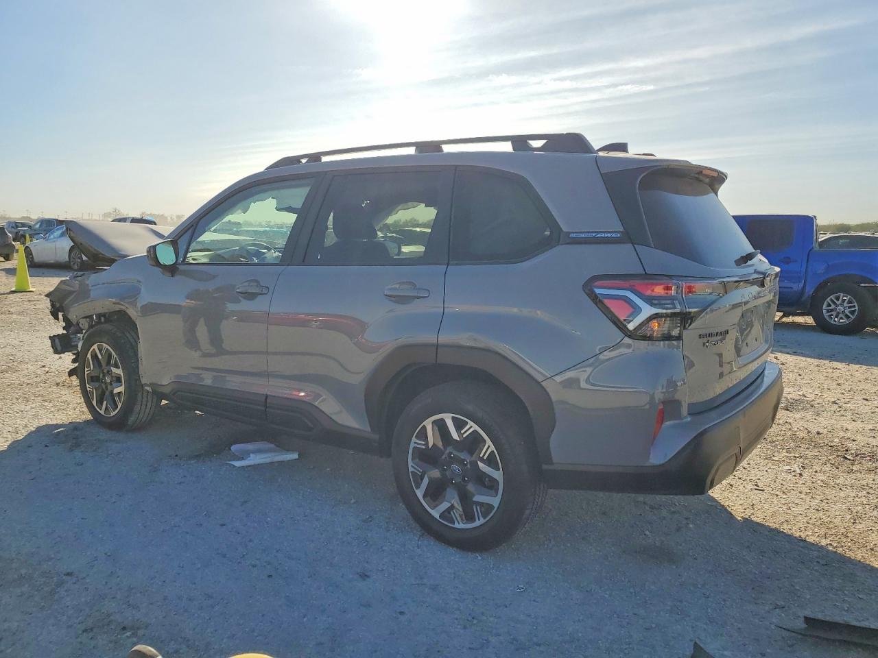 2025 SUBARU FORESTER PREMIUM photo 2