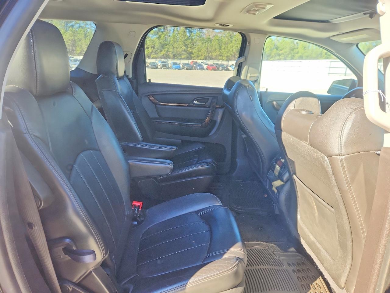 2014 GMC ACADIA DENALI photo 19