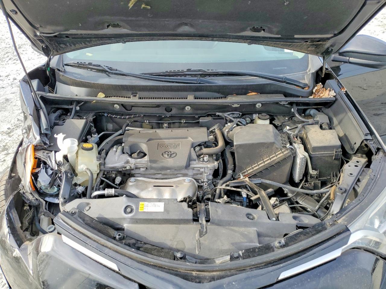 2017 TOYOTA RAV4 LE photo 23
