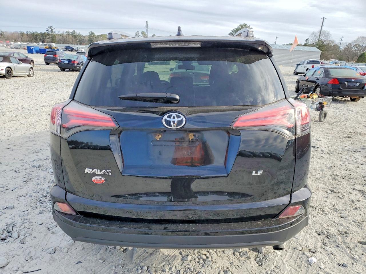 2017 TOYOTA RAV4 LE photo 11