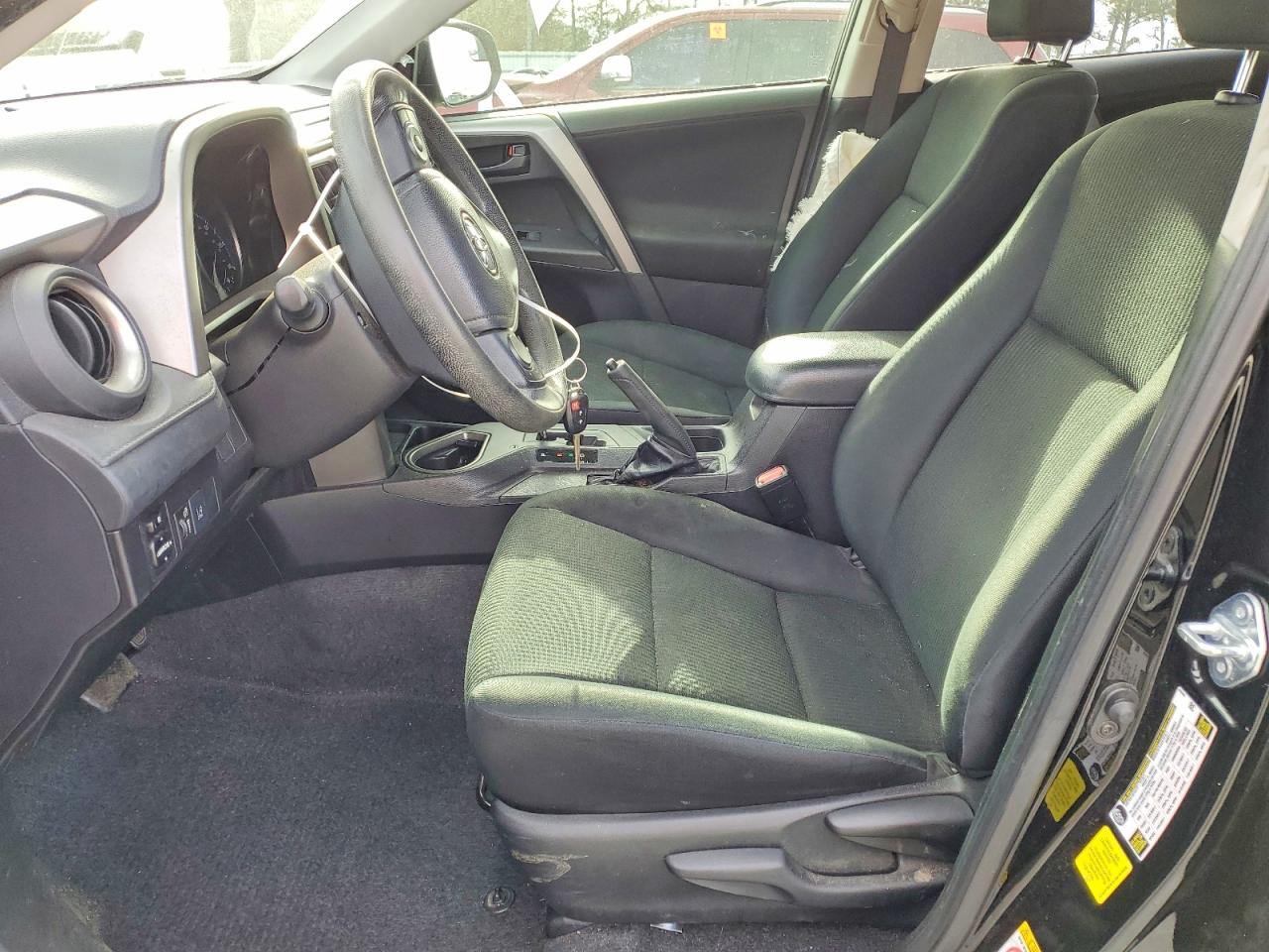 2017 TOYOTA RAV4 LE photo 13