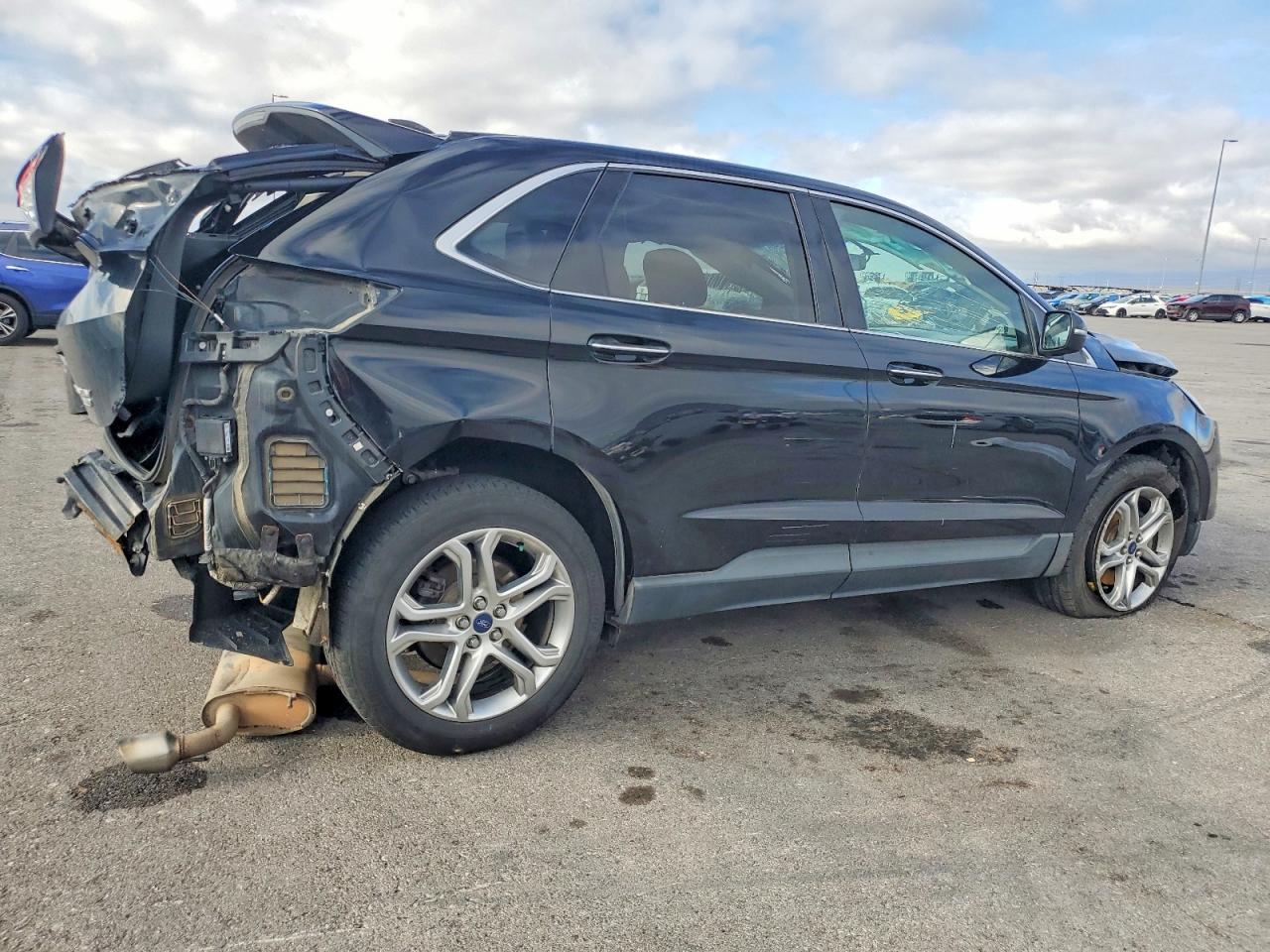 2017 FORD EDGE TITANIUM photo 3
