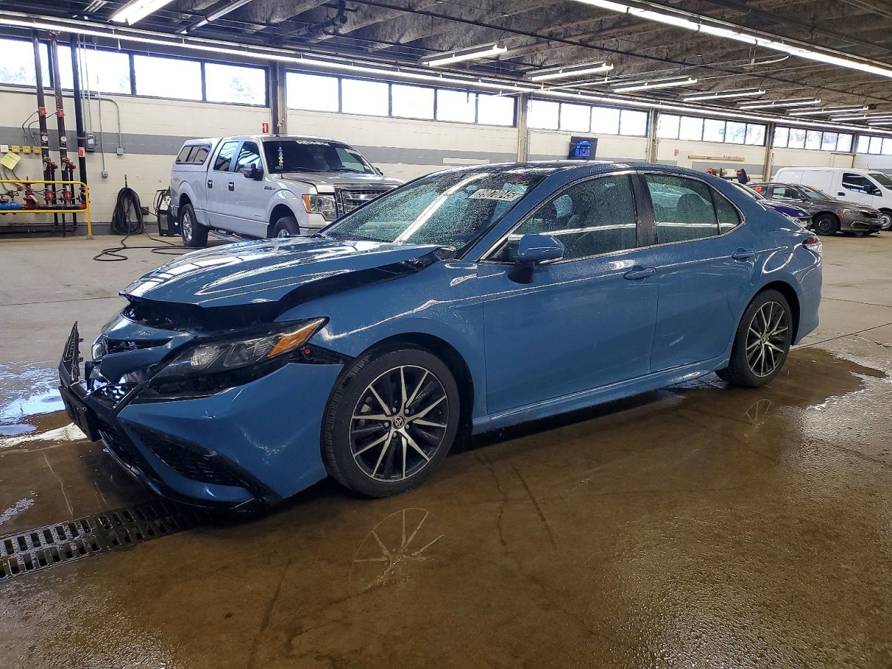 2023 TOYOTA CAMRY