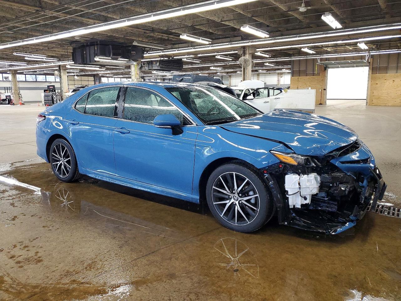 2023 TOYOTA CAMRY SE NIGHT SHADE photo 4