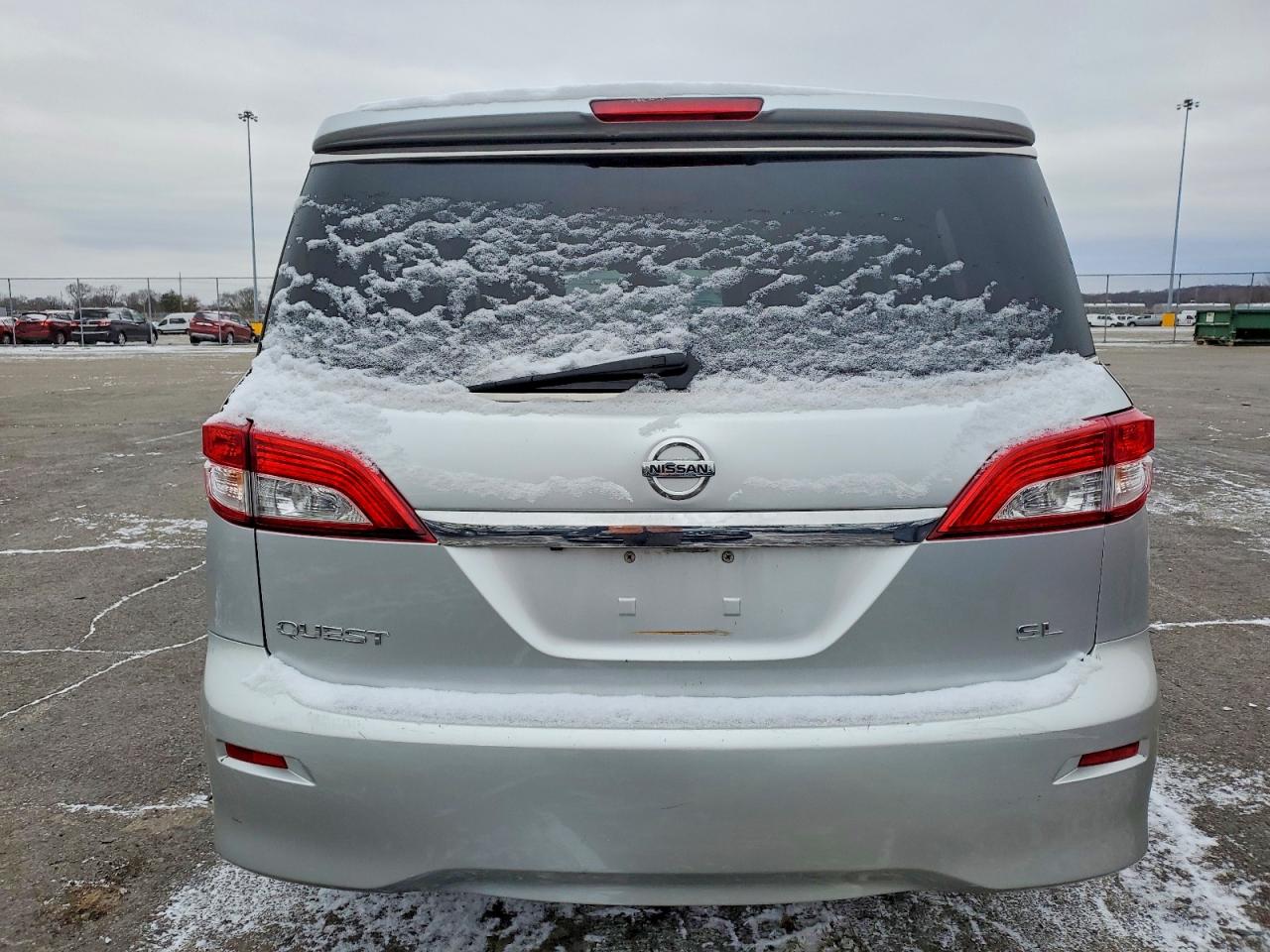 2013 NISSAN QUEST S photo 6